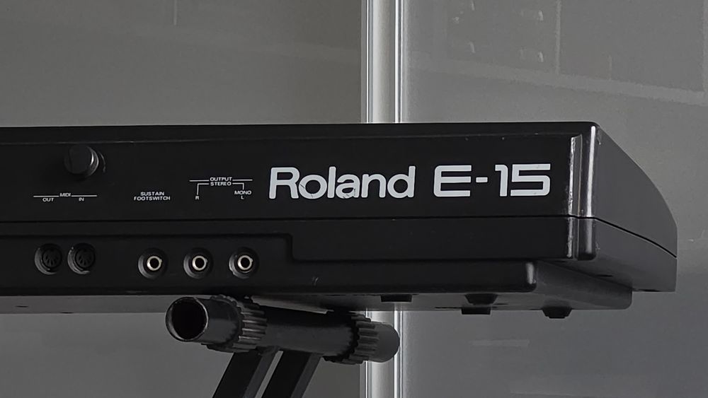 ROLAND E-15 - Legenda lat 90 Keyboard aranger syntezator fajny stan