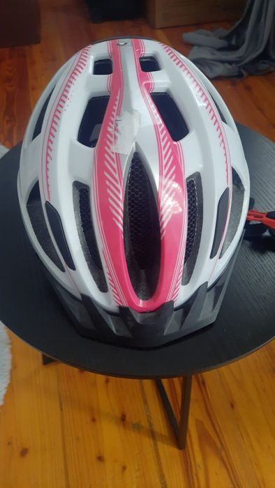 Kask ochronny w bardzo dobrym stanie