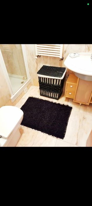 Quarto Disponível Charneca da Caparica