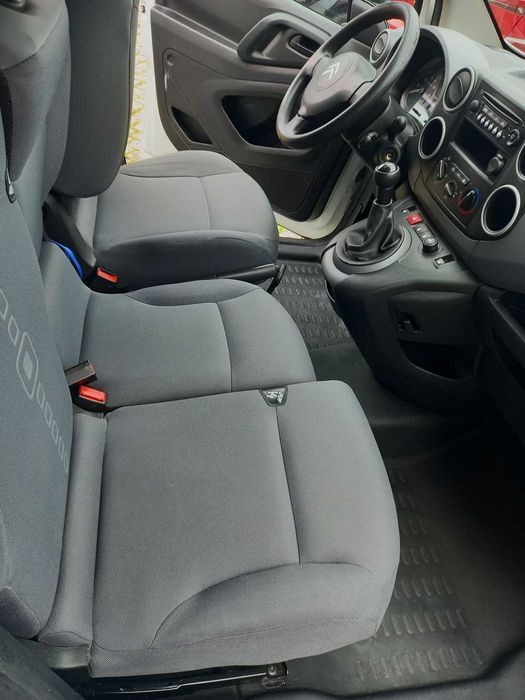 Berlingo 1.6 HDI - 3 Lugares 2012