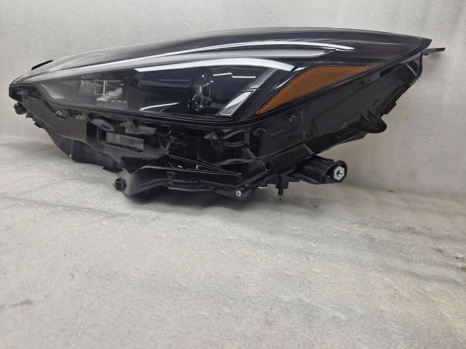 lexus nx ii lampa lewa/prawa komplet