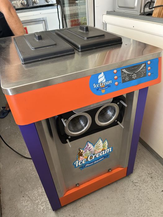 Maquina de gelado