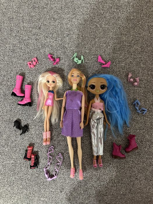 3 ляльки і 14 пар взуття. Ціна за все