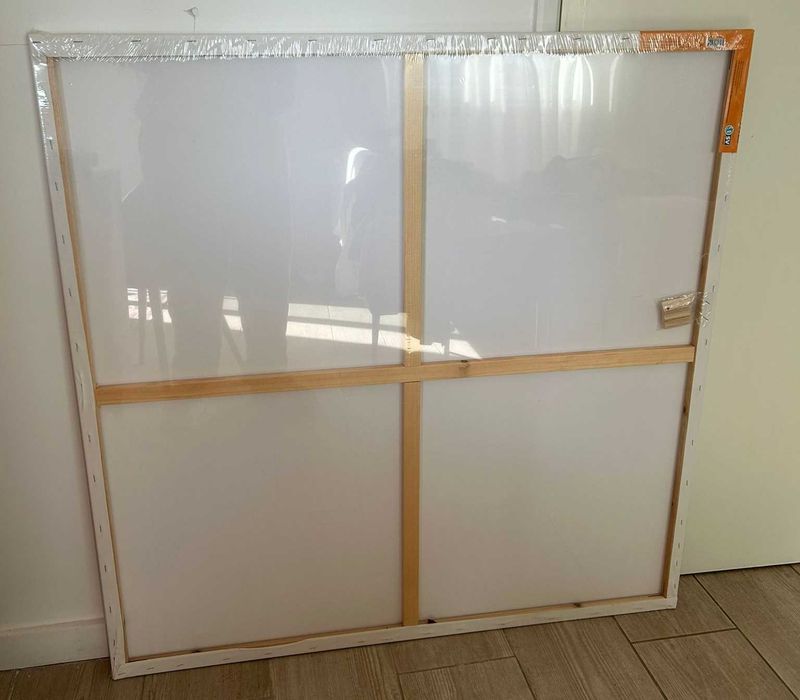 White Screen 100x100445210971205816322