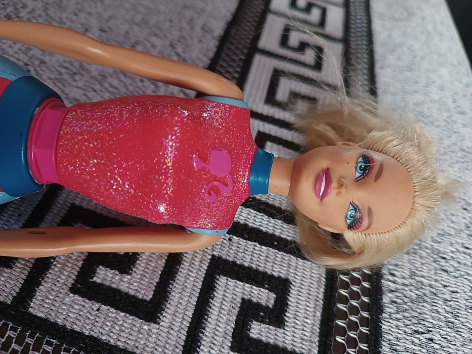 Lalka Barbie Mattel zapraszam