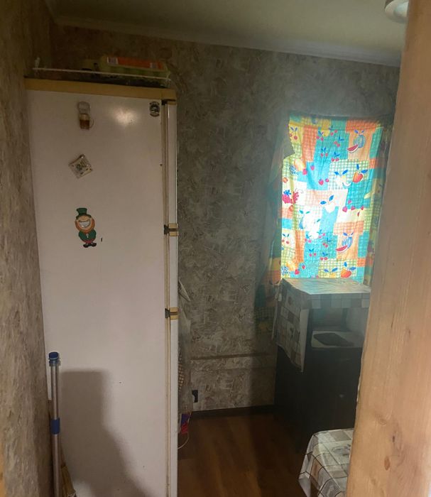 Продам невеликий будинок із зручностями, двома видами опалення