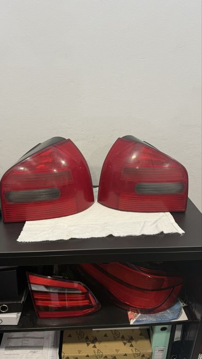 FARLOINS TRASEIROS DIREITO /ESQUERDO AUDI A3