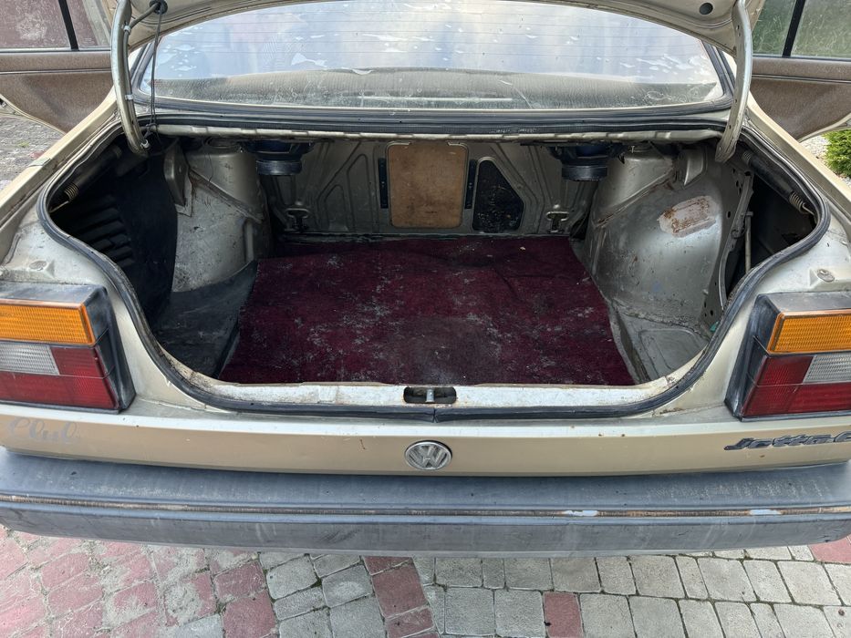 Продам Volkswagen Jetta 2 1988