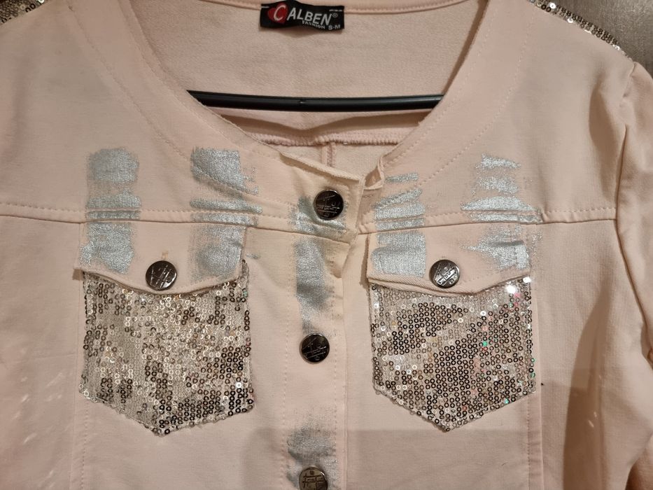 Kurteczka pudrowy róż piękna