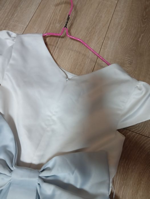 Святкова сукня на випускний