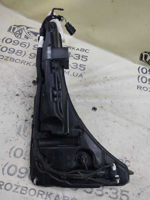 Бачок стеклоомывателя Volkswagen Tiguan 2022