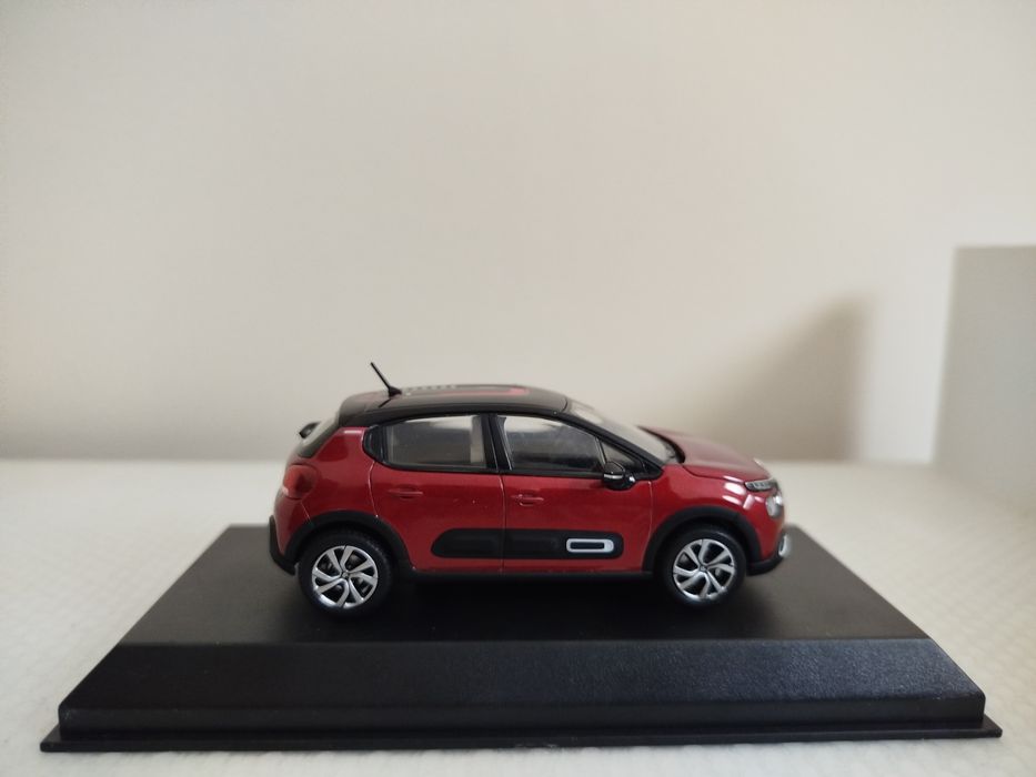 Miniatura Citroen C3 Nova 1/43