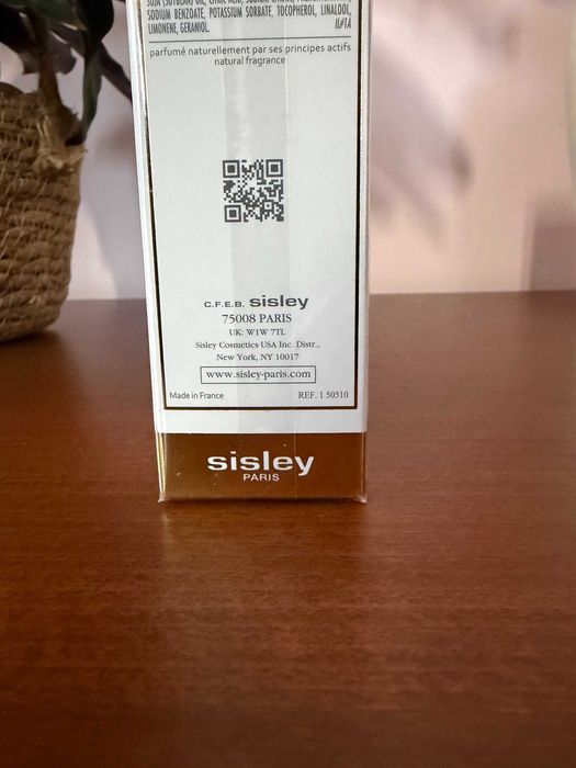 Sisley Sisleÿa L'Intégral Anti Âge Radiance Anti Dark Spot Serum 30 ml