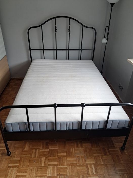 Łóżko z materacem ikea wymiar 140/200