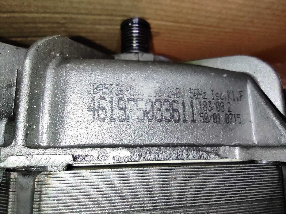 Двигатель машинки Whirlpool AWO/D41105
