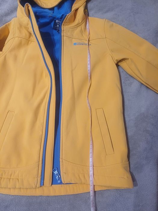 Kurtka softshells 128  7-8 lat lekka wiosenna