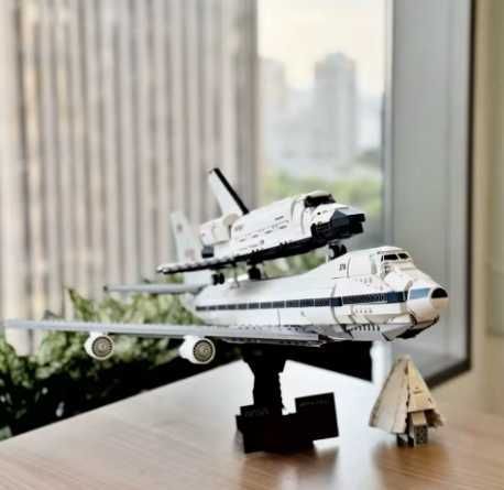 ‼️КОЛЬОРОВА КОРОБКА‼️ Transport aircraft як Lego 2417д(код 1126)