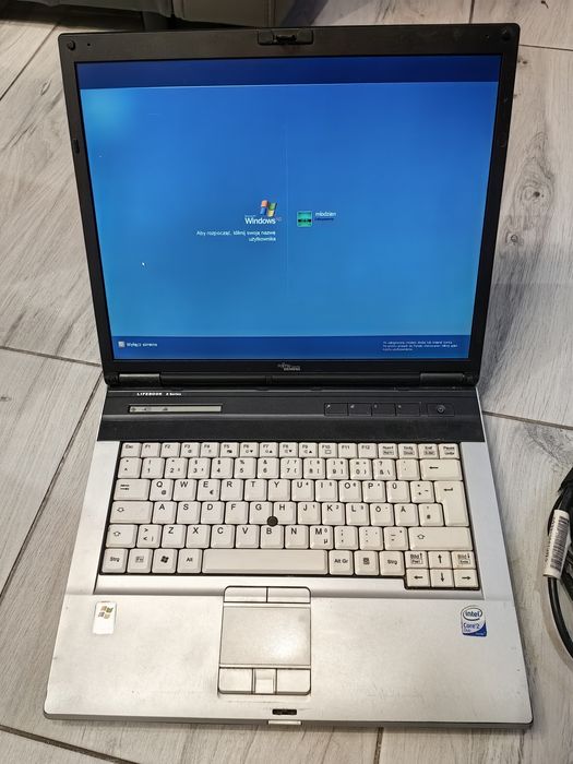 Fujitsu Siemens Lifebook E8310