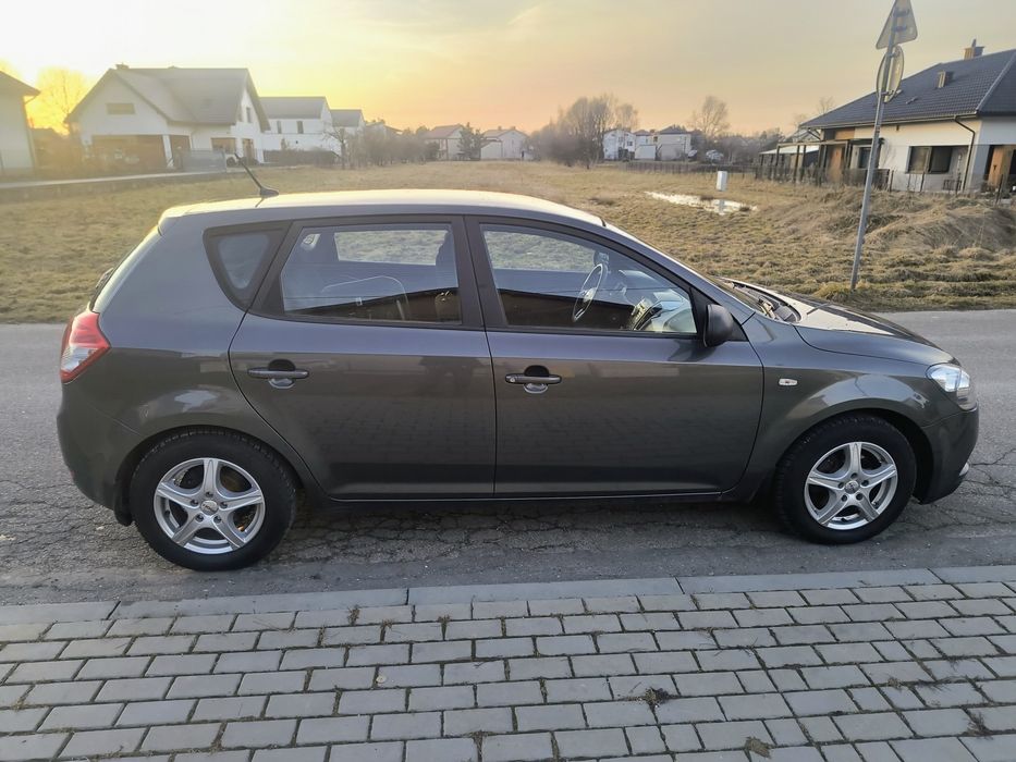 Kia Cee'd Lift 1.4 Mpi