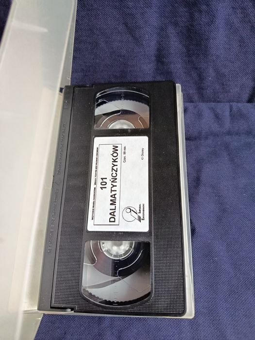 Kaseta VHS z filmem 101 Dalmatyńczyków
