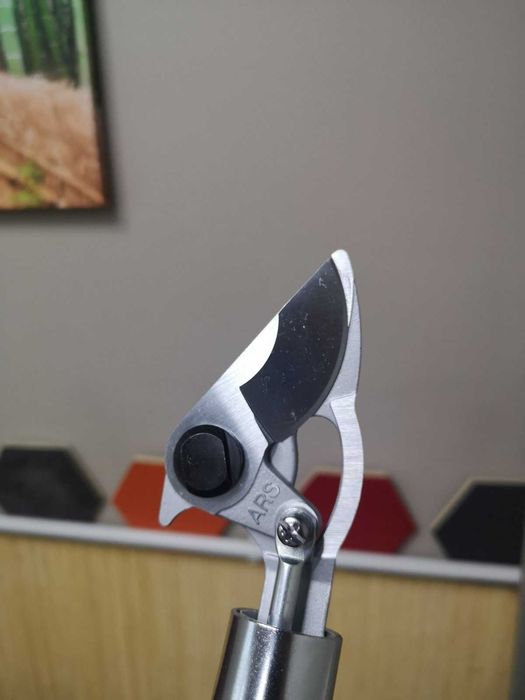 Усиленный секатор высоторез ARS 180LR (высота 180 и 210см) на штанге