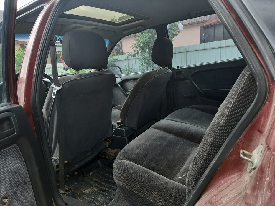 Opel Vectra,  1990; 2,0 бензин