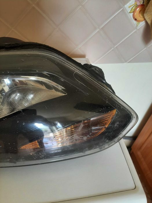 фара ford focus titanium