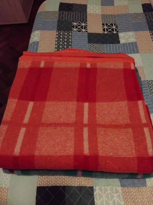 Cobertores para cama de casal. Completamente novos