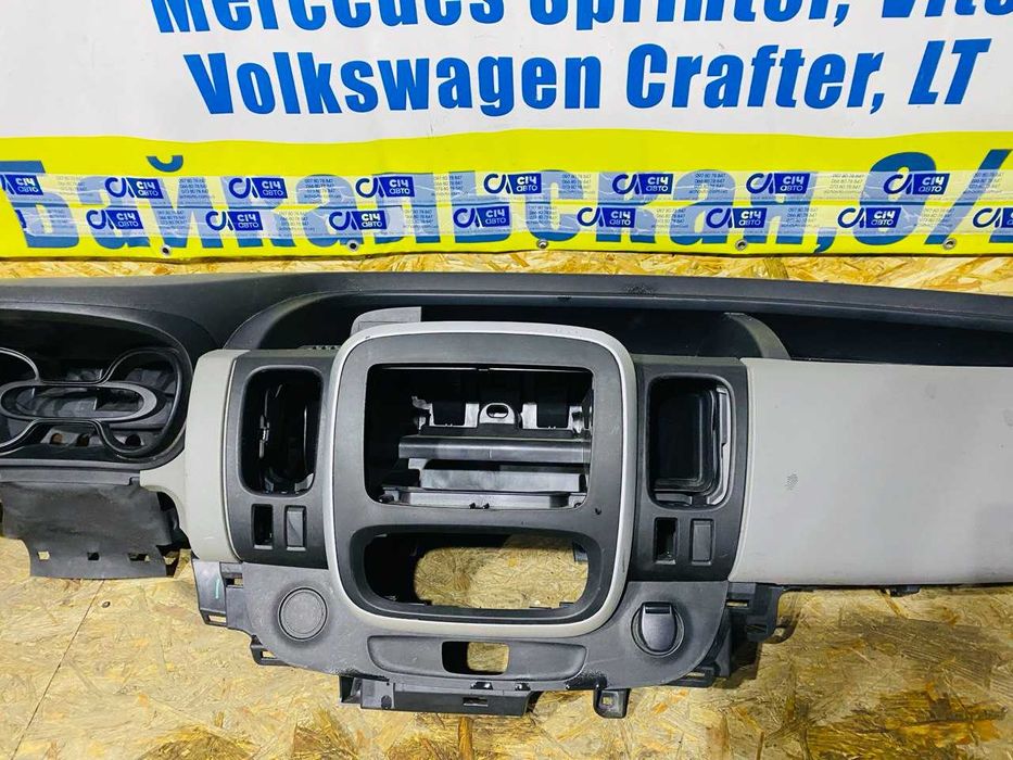 Торпедо  RENAULT TRAFIC 3 14- РЕНО ТРАФІК Opel Vivaro Nissan NV300