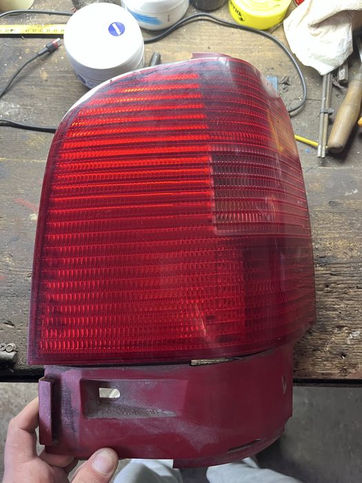 Lampa tył lewa prawa VW Sharan 1.9 TDI