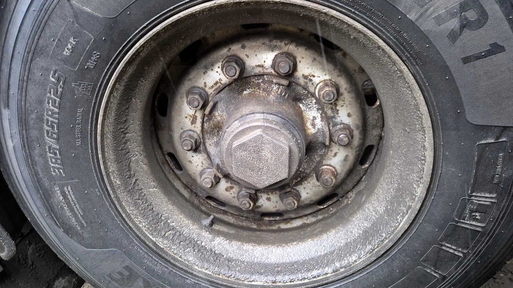 Напівпричіп по запчастинам