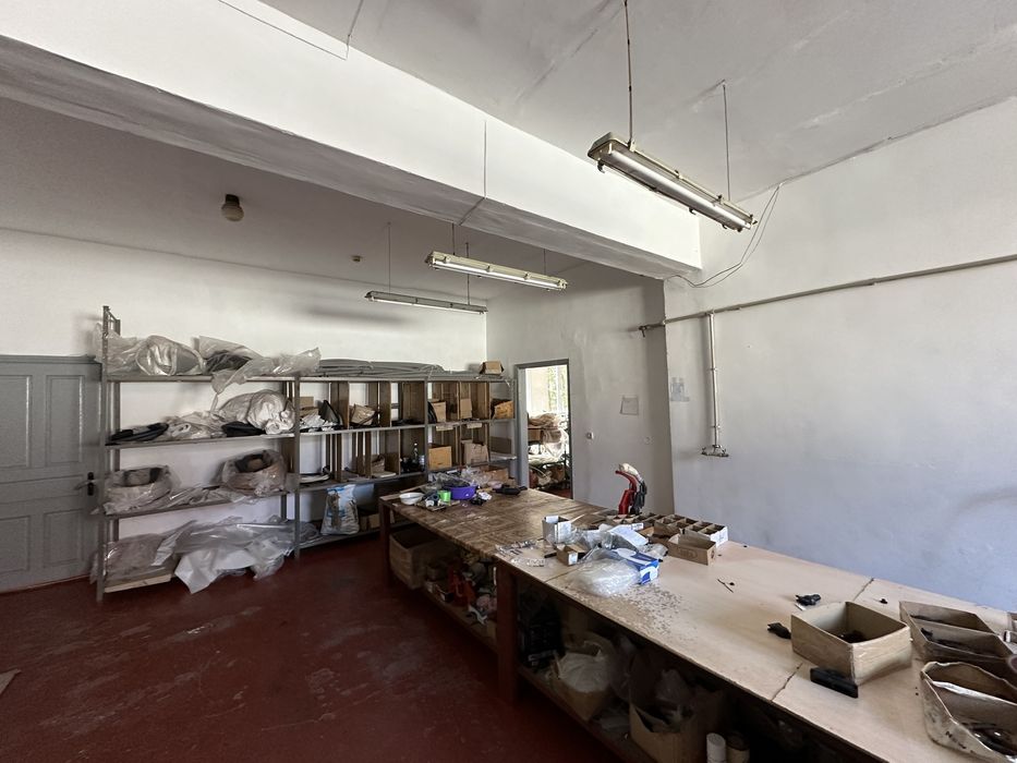 Здається в оренду виробниче приміщення.