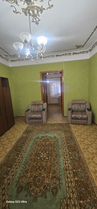 Продается большая часть дома в центре! - View 4