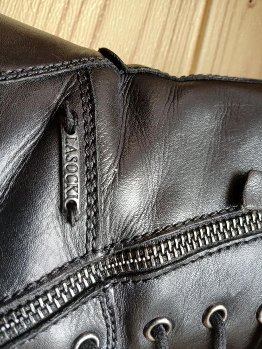 Czarne skórzane buty Lasocki 37