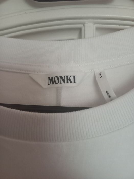 T-shirtowa sukienka  tunika L biała  Monki