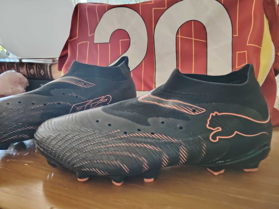 Chuteiras Puma Future 9