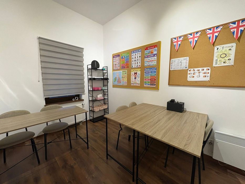 Sala do podnajmu cele edukacyjne/biurowe