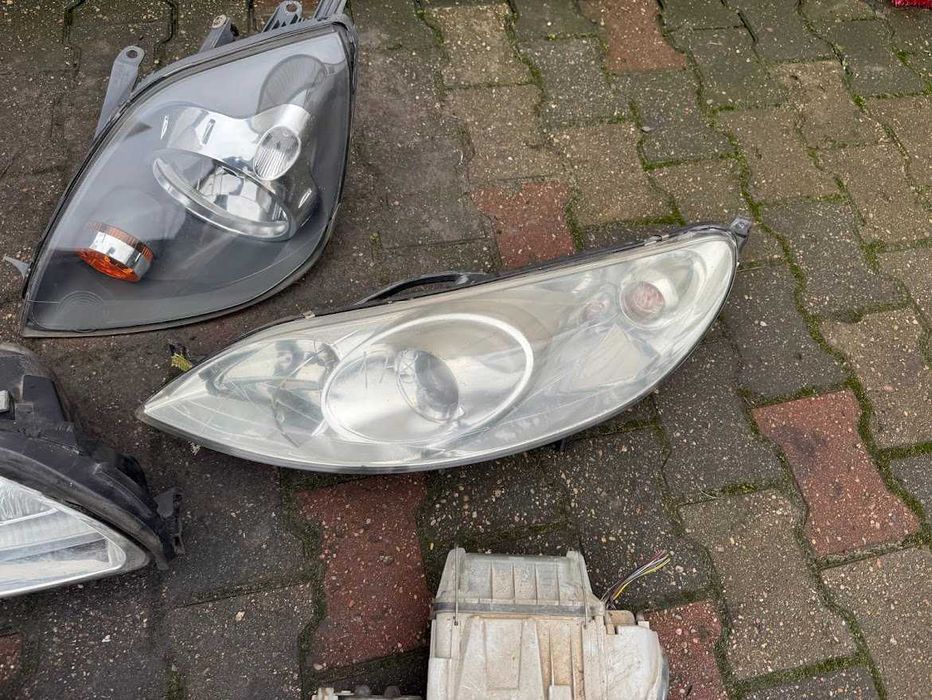 фари передні Ford Fiesta 5 Peugeot 407