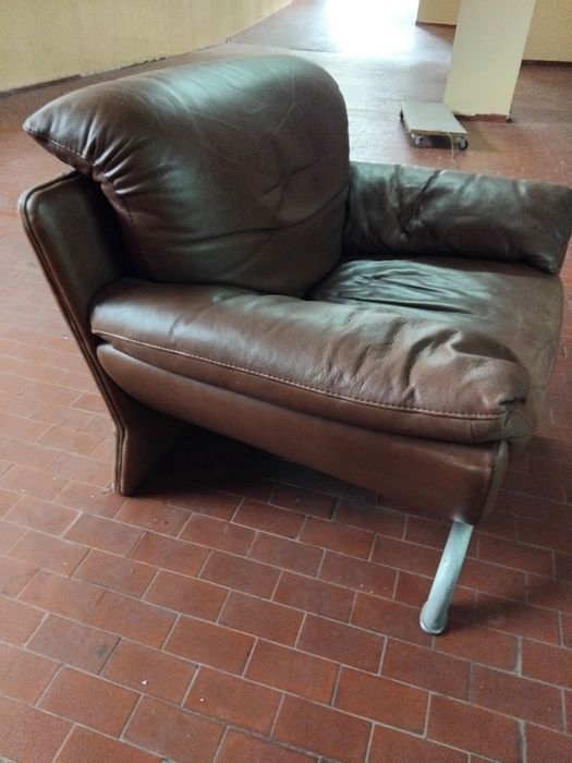 Sofas. Em pele,de alta qualidade