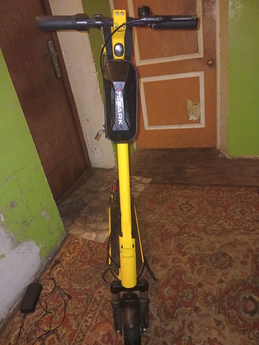 самокат spark він в гарному стані