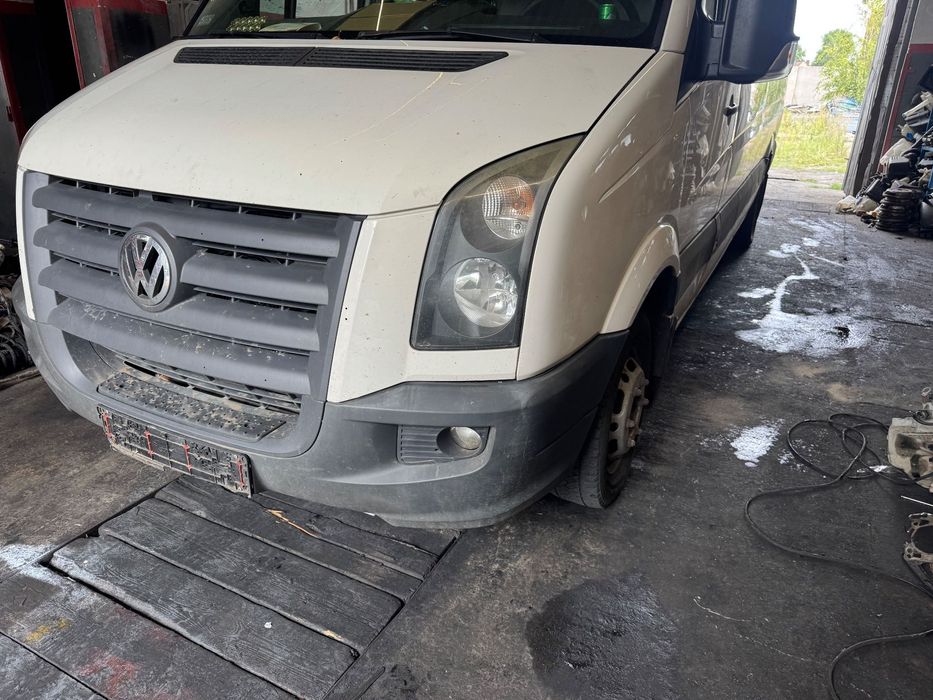Volkswagen Crafter maska błotnik prawy lewy grill pas przedni z klima lampa prawa lewa przód kompletny zderzak przedni chłodnice