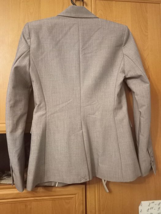 Klasyczny garnitur Mango