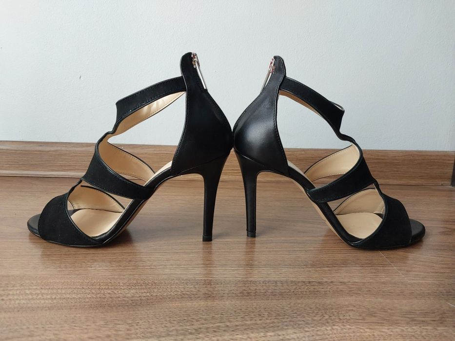 Czarne, skórzane szpilki Prima Moda r.38