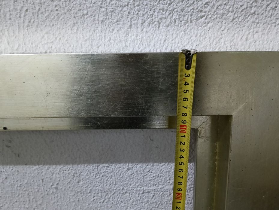 3 Molduras largas em madeira