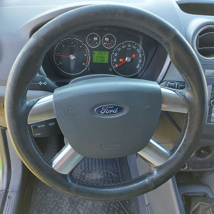 Ford Transit Connekt 2012 1.8tdci