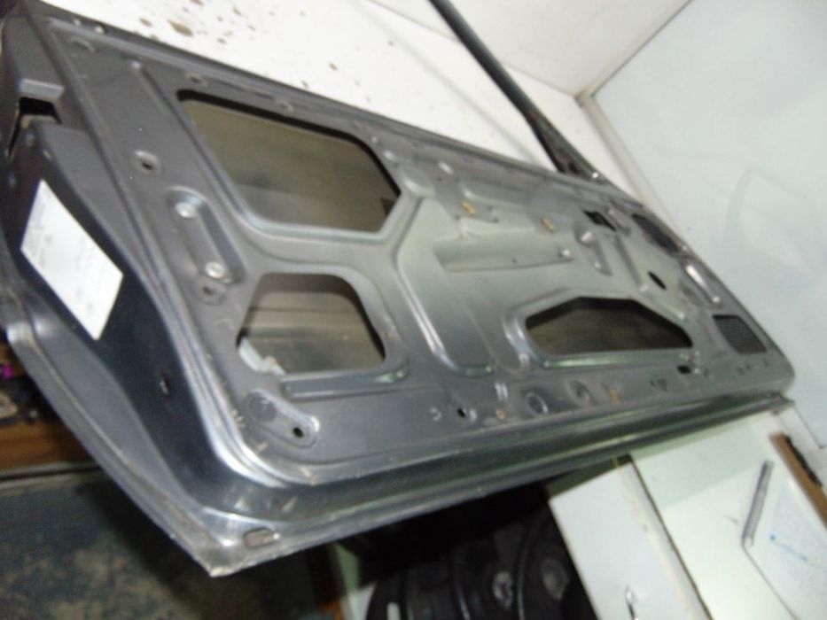 Peugeot 205  portas " nova de stock antigo