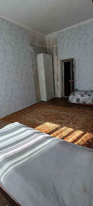 продається 2 кімнатна квартира