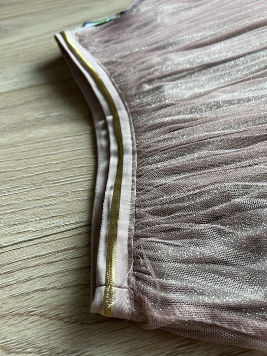 Tiulowa spódnica MIDI elegancka