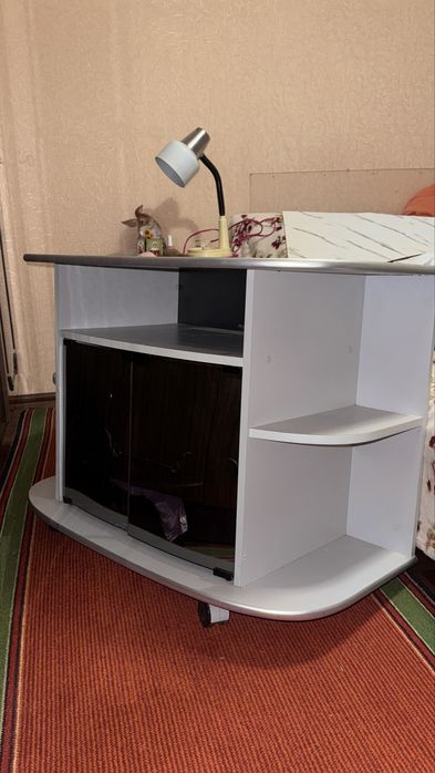 Тумба під телевізор