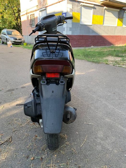 Срочно продам скутер Honda DIO AF 27
